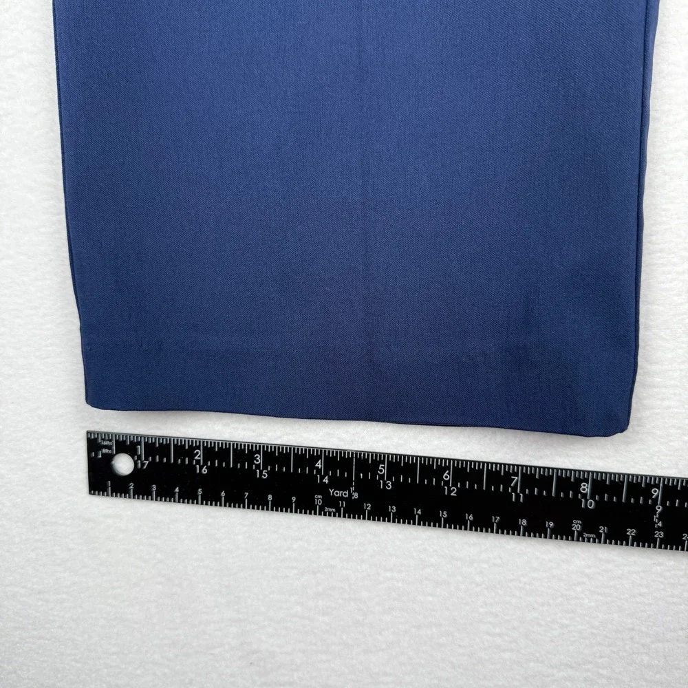 NEW‎ IZOD Chino Pants Womens 8 Short Navy Blue Straight Leg Flat Front Stretch - Picture 10 of 12